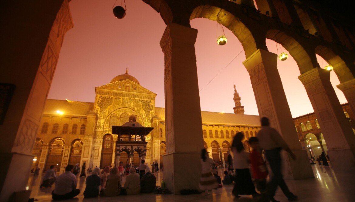 Código de vestimenta mezquitas